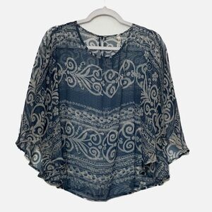 Willow & Clay Blue Cream Asymmetrical Blouse